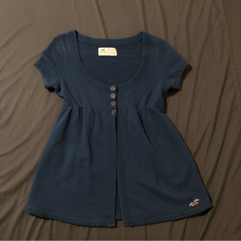 Sold - Y2k Hollister split babydoll top